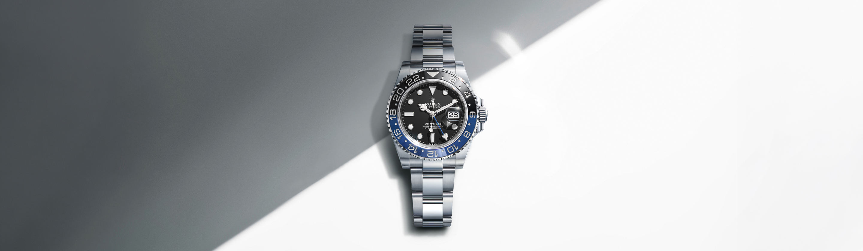 rolex-gmt-master-ii-cover-m126710blnr-0003-landscape.jpg