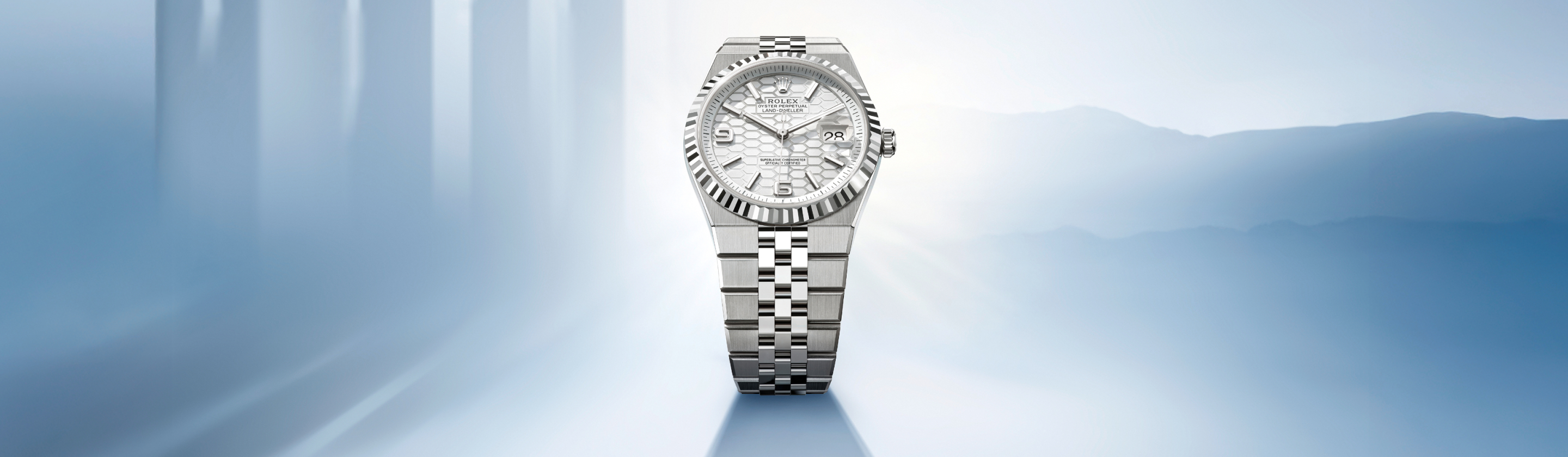 rolex-yacht-master-cover-M226627-0001_2301jva_001-landscape.jpeg