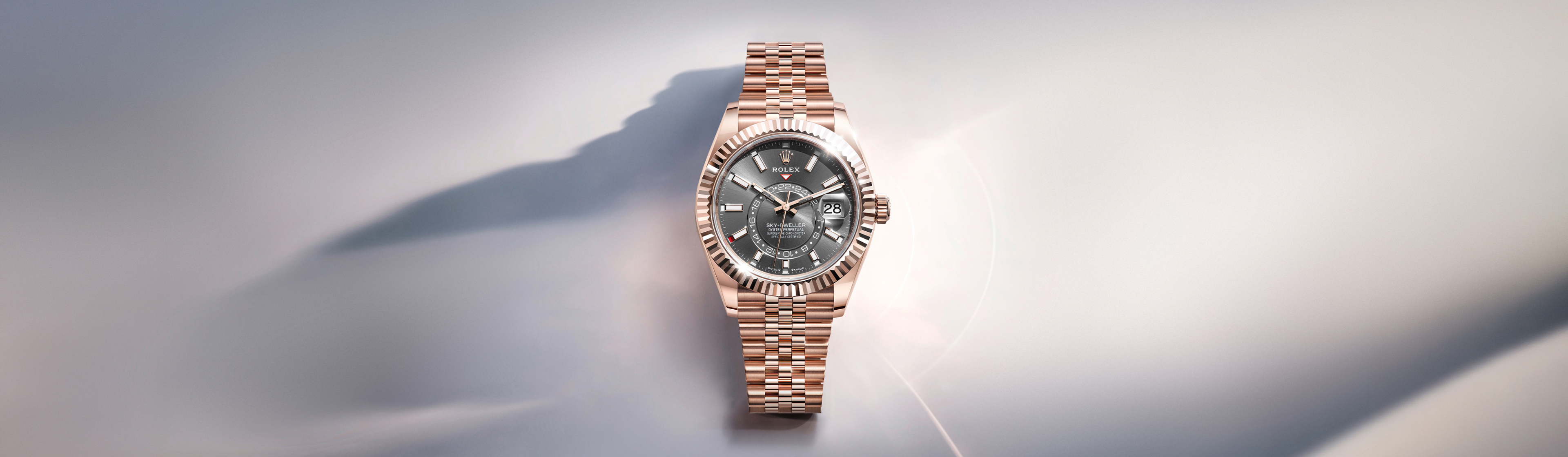 rolex-sky-dweller-cover-m336935-0008-landscape.jpg