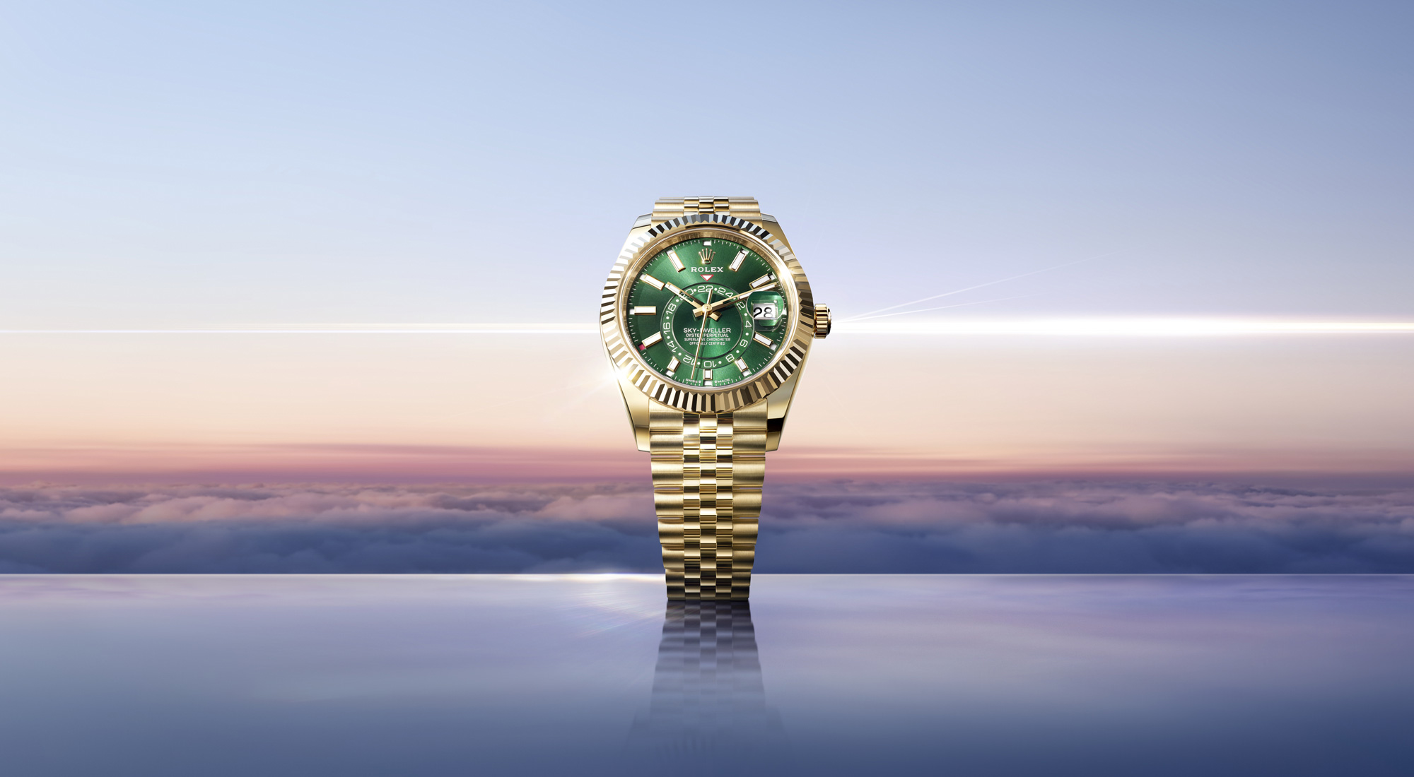 rolex-sky-dweller-m326238-0009_2211jva_002-landscape.jpeg